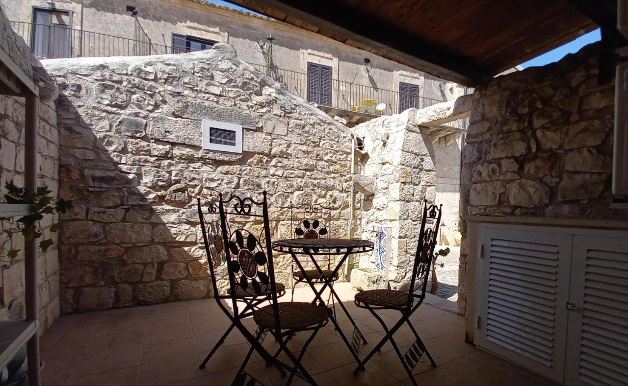 Agriturismo Villa Flavia Casa Serrafiori Exterior photo